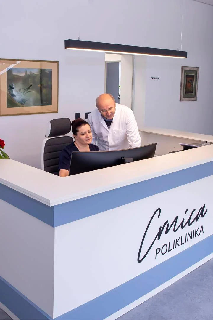 Recepcija i prostor Poliklinike Crnica u centru Karlovca